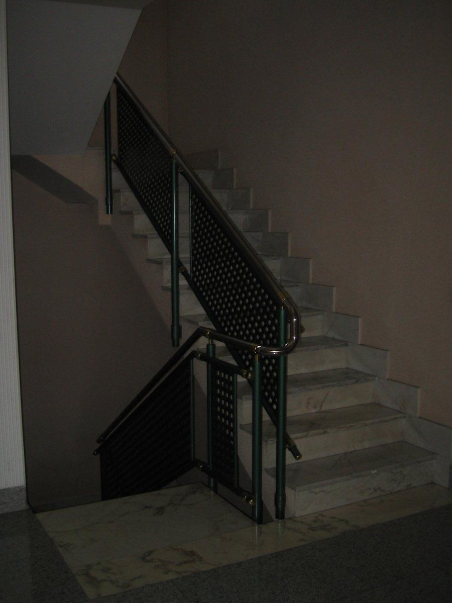 ESCALERA PISOS