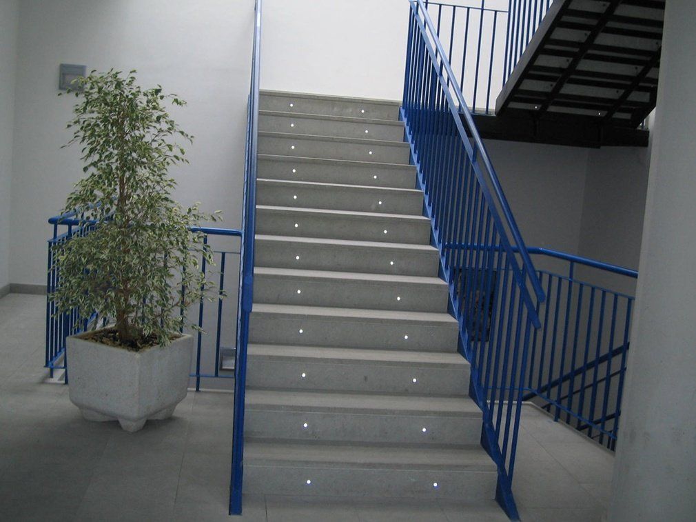 ESCALERAS AUDITORIO DE MOJADOS